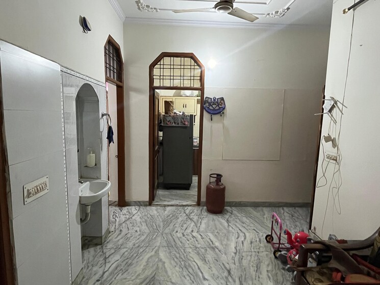 Living Room, sector 9a 2 Bedroom 700 Sq.Ft. Independent House In Sector 9a Gurgaon 8799649