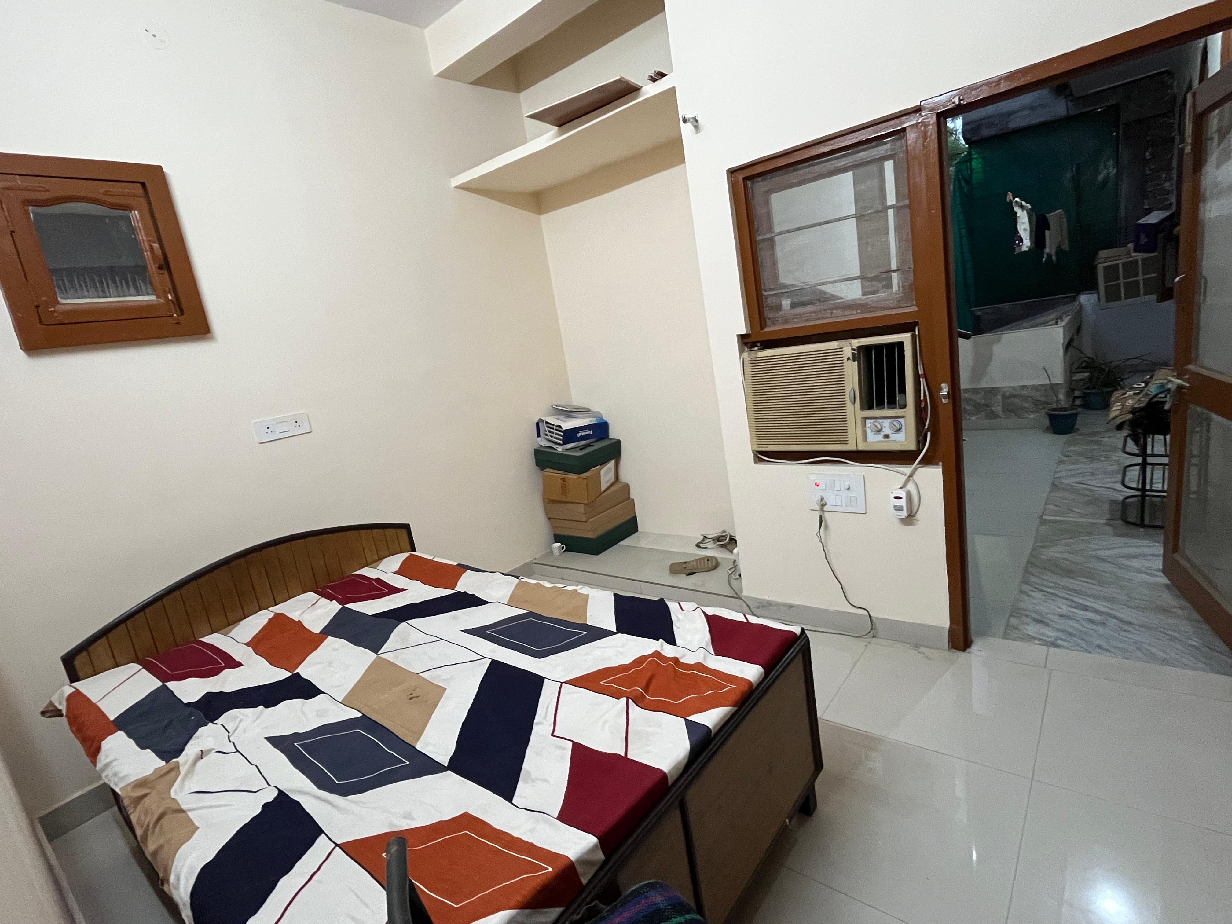 2 BHK Independent House For Rent in Sector 9A