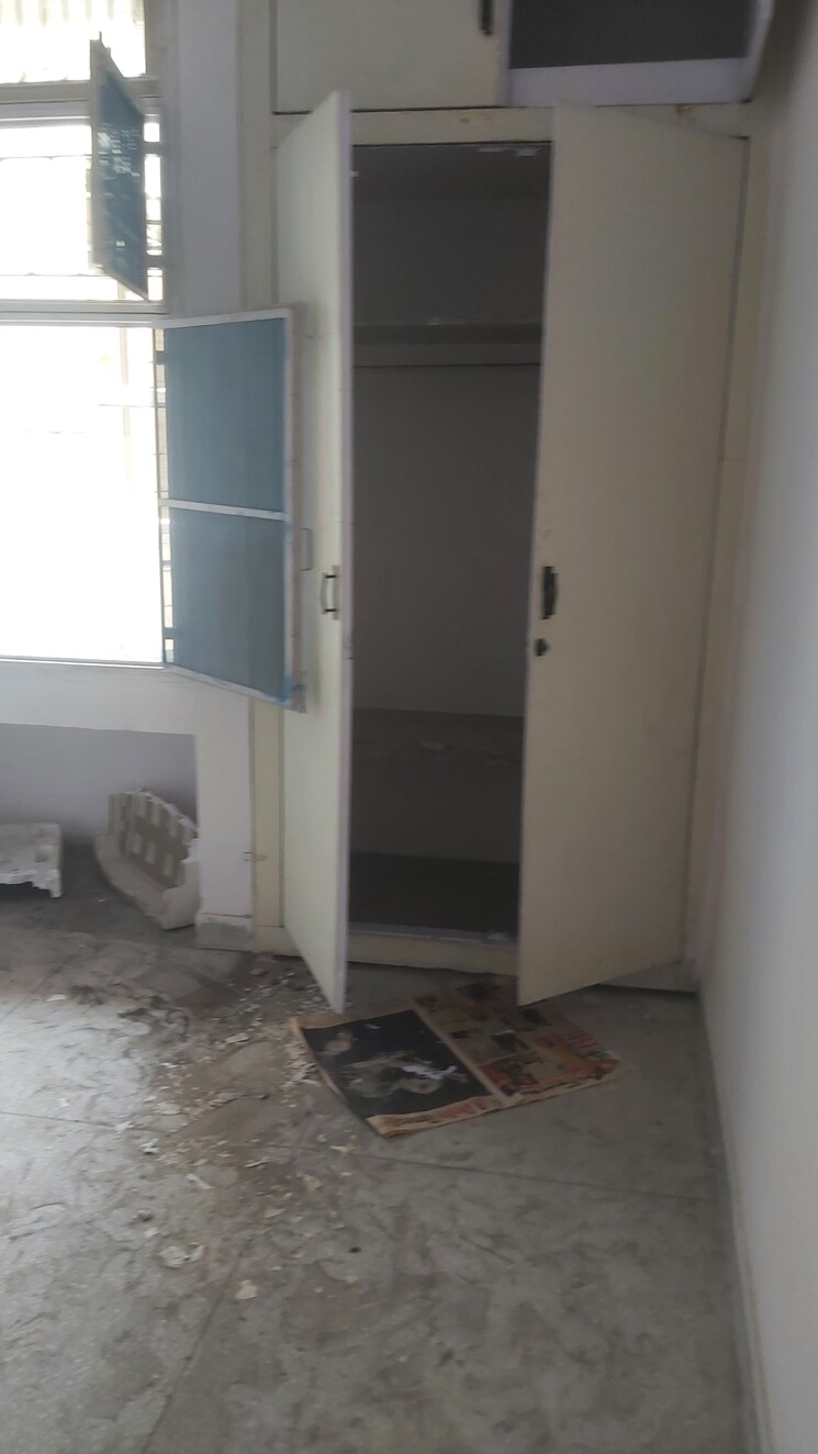 Kitchen, indian-express-apartments 2.5 Bedroom 850 Sq.Ft. Apartment In Mayur Vihar 1 Delhi 8799668