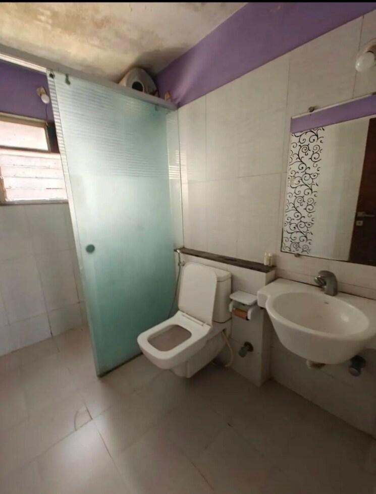 Bathroom, rohan-mithila 2 Bedroom 1300 Sq.Ft. Apartment In Viman Nagar Pune 8799687
