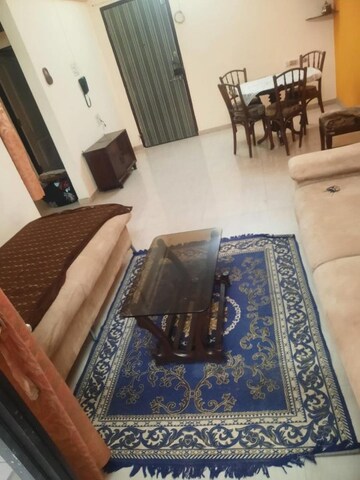2 BHK Apartment For Rent in Crystal Tower, Parel