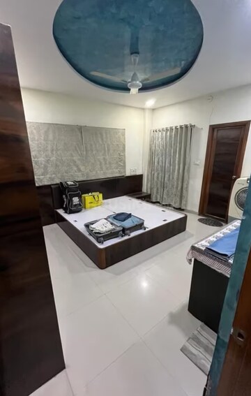 Master Bedroom in 2 BHK Builder Floor at Saket – for Rent