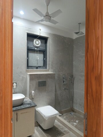 Bathroom in 4 BHK Builder Floor at Navjeevan Vihar – for Rent