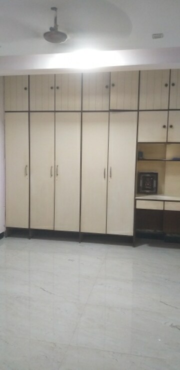 Room in 1 BHK Apartment at Shrirang Society – for Rent