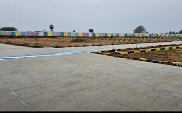 Plot For Sale in Tamaraipadi