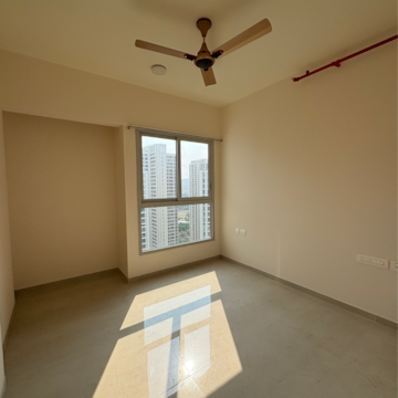 Room in 2 BHK Apartment at Piramal Vaikunth, Ashok Nagar – for Rent