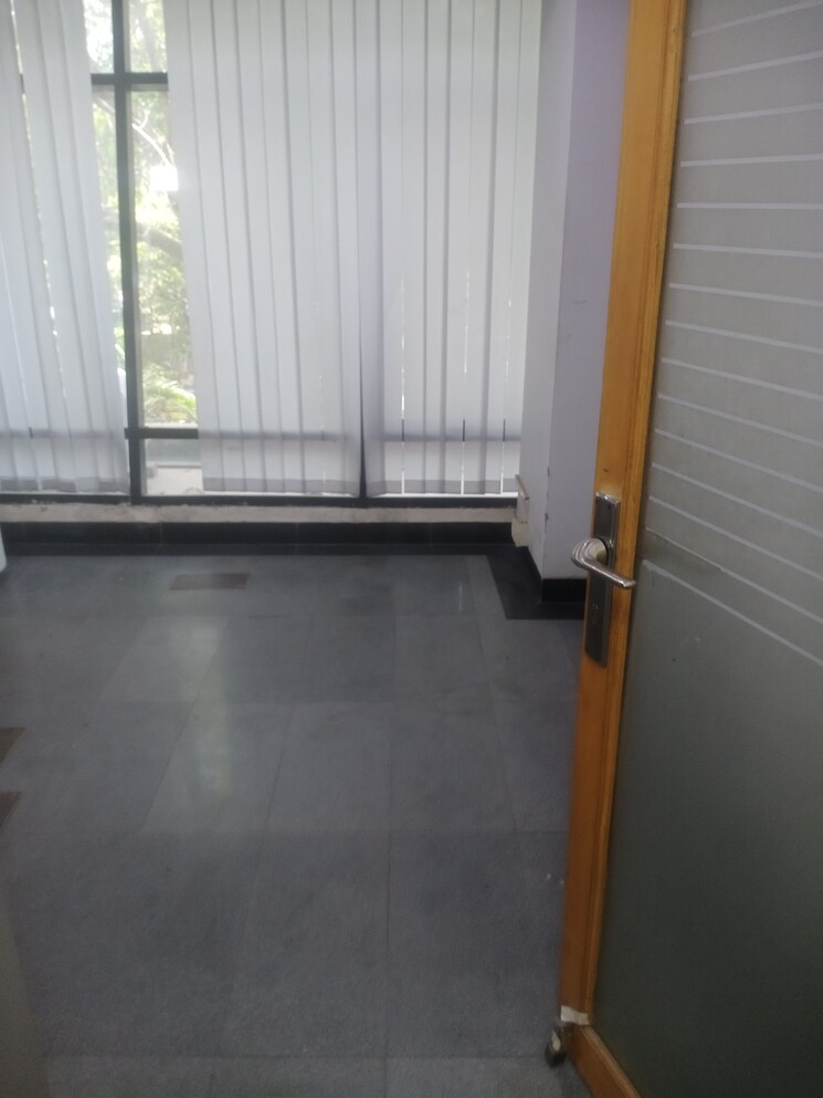 Floor Plan, okhla industrial estate phase 1 Commercial Office Space 3200 Sq.Ft. In Okhla Industrial Estate Phase 1 Delhi 8799785