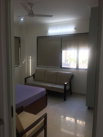 Living Room in 2.5 BHK Builder Floor at Veera Safdarjung Enclave, Safdarjung Enclave – for Rent