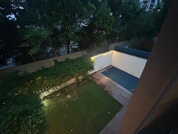 Swimming Pool in 5 BHK Villa at Tata Primanti Villas, Sector 72 – for Sale