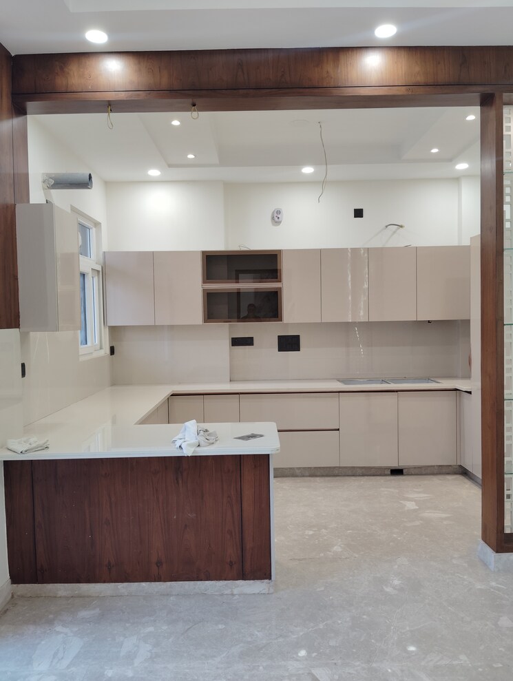 Kitchen, navbharat-apartments 3 Bedroom 1100 Sq.Ft. Builder Floor In Paschim Vihar Delhi 8799817