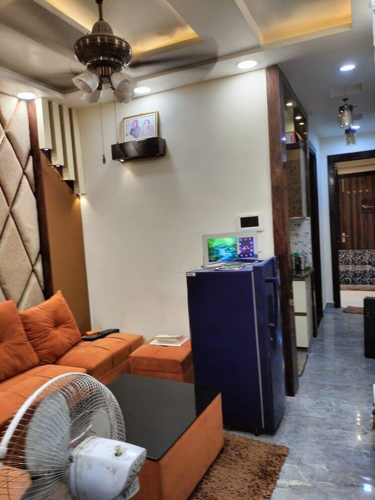 Living Room, dwarka mor 2 Bedroom 750 Sq.Ft. Builder Floor In Dwarka Mor Delhi 8799838