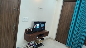 Furnished Amenities in 2 BHK Builder Floor at Unitech South City II, Sector 50 – for Rent