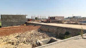 Plot Area in  Plot at Kalindi Kunj – for Sale