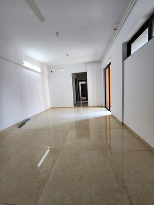 2 BHK Apartment For Sale in Lodha Palava City Lakeshore Greens, Dombivli East