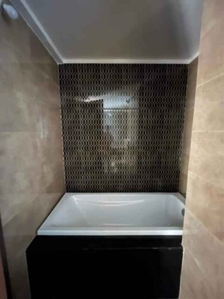 Bathroom, lodha-palava-trinity-a-to-c 3 Bedroom 1200 Sq.Ft. Apartment In Dombivli East Thane 8799867