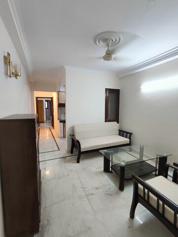 Master Bedroom in 2 BHK Builder Floor at Malviya Nagar – for Rent