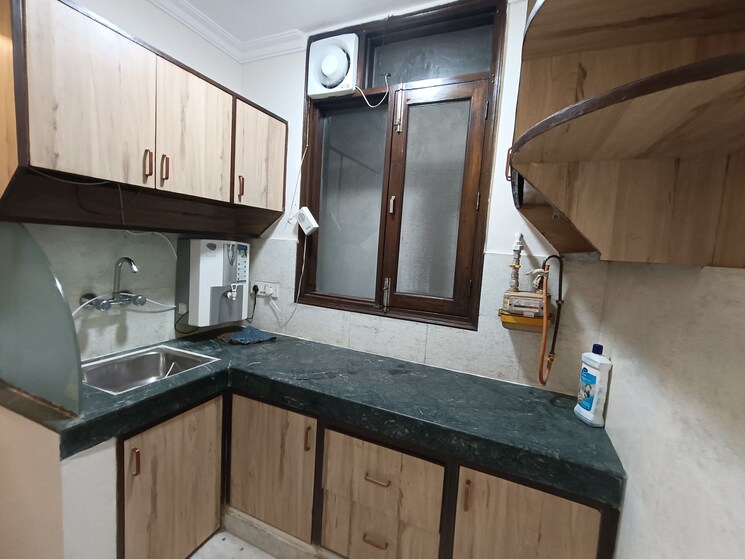 Kitchen, malviya nagar 2 Bedroom 1000 Sq.Ft. Builder Floor In Malviya Nagar Delhi 8799879