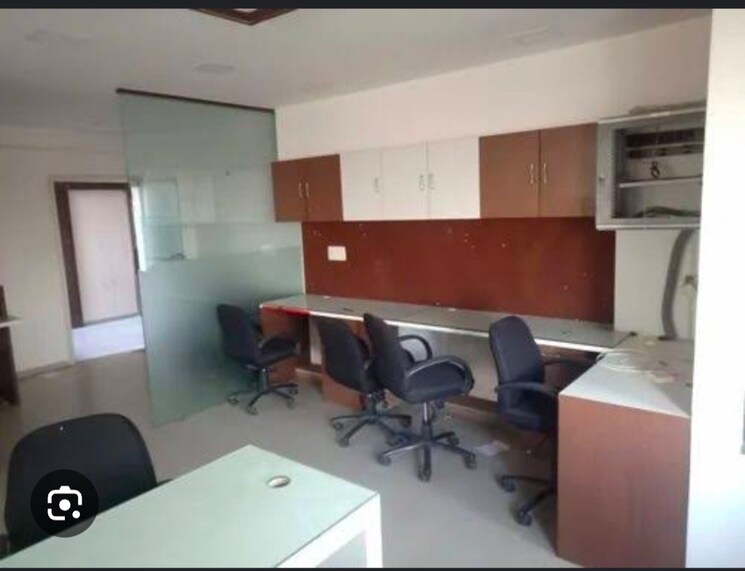 Team Area, exhibition road Commercial Office Space 800 Sq.Ft. In Exhibition Road Patna 8799891
