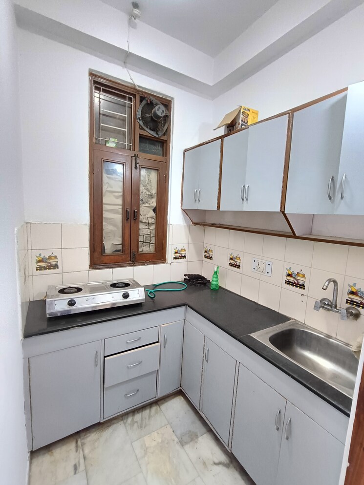 Kitchen, malviya nagar 1 Bedroom 600 Sq.Ft. Builder Floor In Malviya Nagar Delhi 8799895