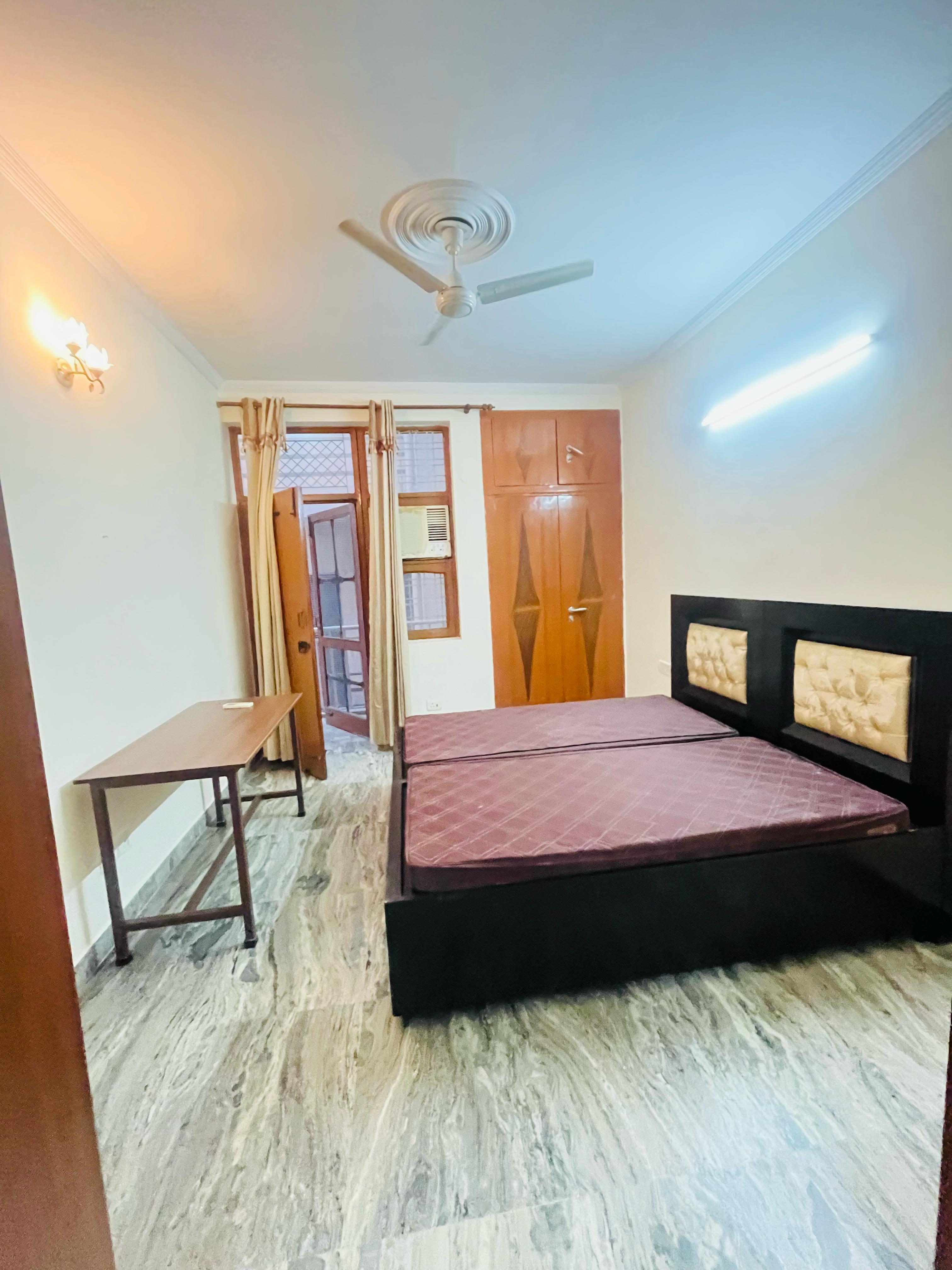 2 BHK Builder Floor For Rent in N Block 