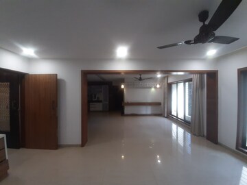 Room in 5 BHK Apartment at National Sea Queen Excellency, Nerul – for Rent