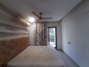 Room in 5 BHK Apartment at National Sea Queen Excellency, Nerul – for Rent