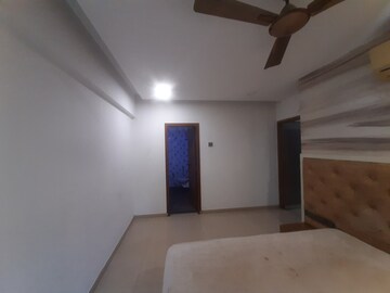 Room in 5 BHK Apartment at National Sea Queen Excellency, Nerul – for Rent