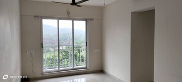 Room in 2 BHK Apartment at Vihang Vermont, Ghodbunder Road – for Rent