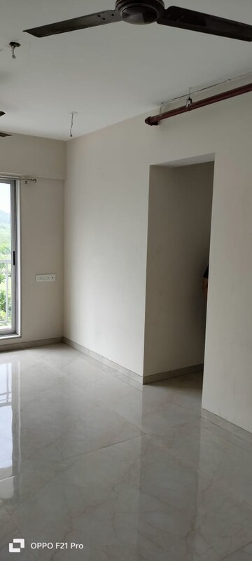 Room in 2 BHK Apartment at Vihang Vermont, Ghodbunder Road – for Rent