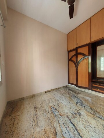 Room in 3 BHK Builder Floor at Btm Layout Stage 2 – for Rent