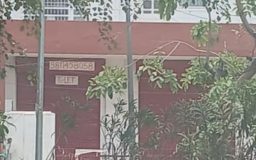 6+ BHK Builder Floor For Sale in Sector 22