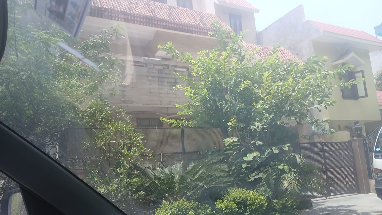 4 BHK Builder Floor For Sale in RWA Apartments Sector 26