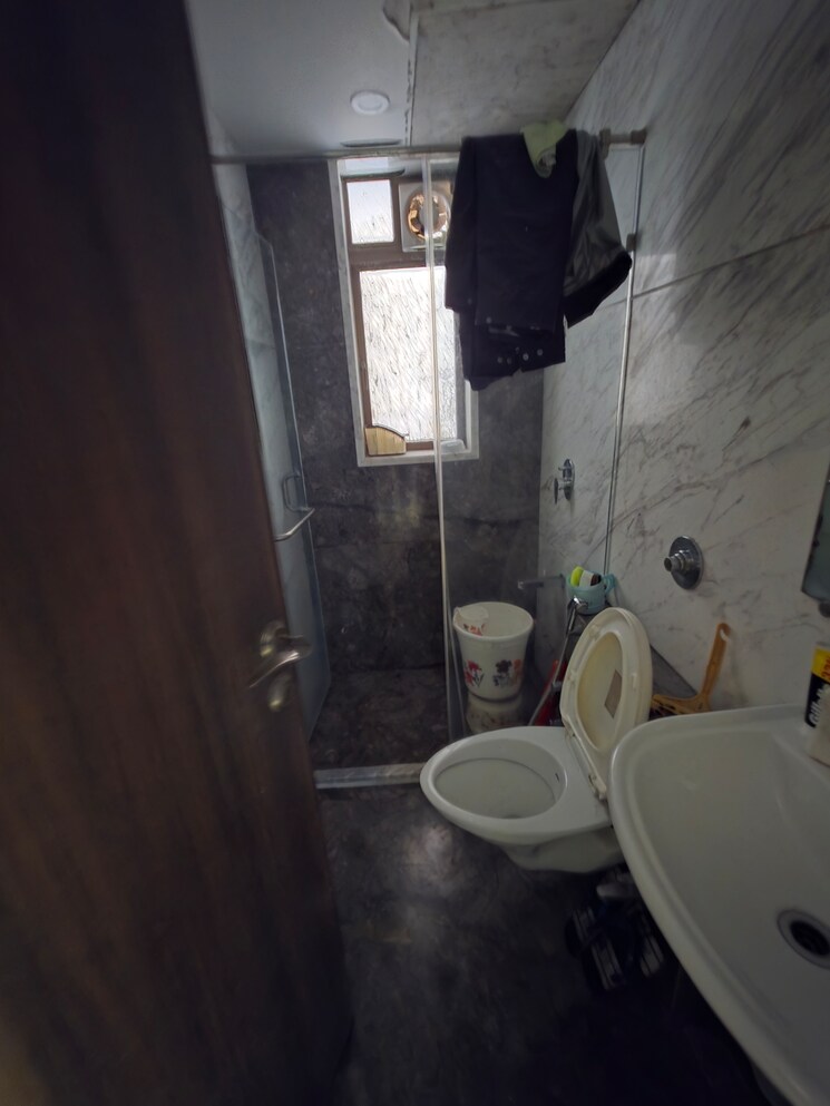 Attached Bathroom, fortune-mignas 1 Bedroom 780 Sq.Ft. Apartment In Agripada Mumbai 8799957