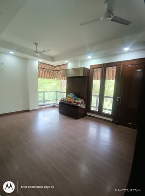 5 BHK Builder Floor For Sale in Lajpat Nagar Iii