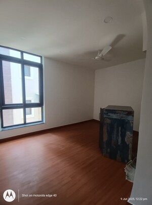 Furnished Amenities in 5 BHK Builder Floor at Lajpat Nagar Iii – for Sale