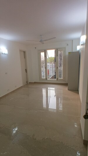 Room in 2 BHK Builder Floor at Lajpat Nagar 4 – for Sale