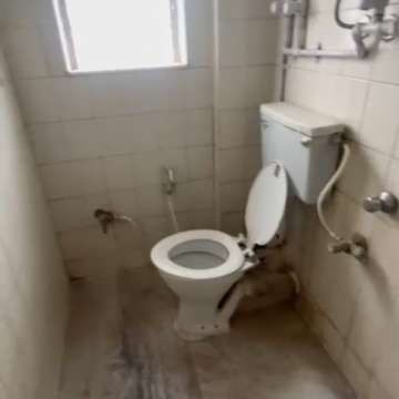 Bathroom in 2 BHK Apartment at Kandivali East – for Rent