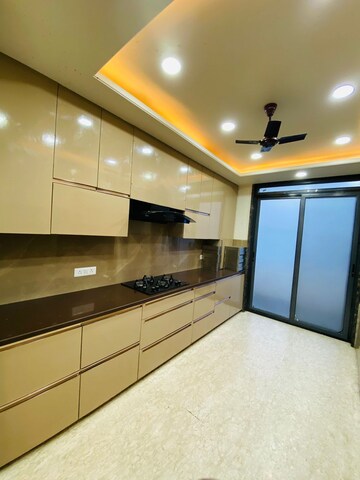 Kitchen in 4 BHK Builder Floor at Uppal Southend, Sector 49 – for Rent