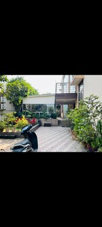 5 BHK + Servant Room,Extra Room 1600 Sq.Yd. Villa in Dera Mandi