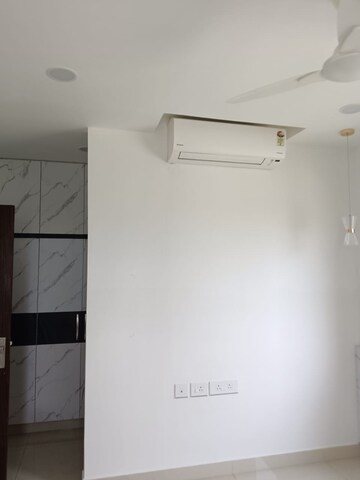 Room in 3 BHK Apartment at ASBL Spire, Kokapet – for Rent