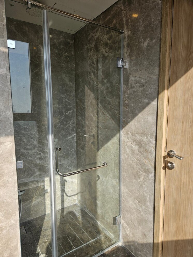 Balcony, rustomjee-crown-phase-2 4 Bedroom 1700 Sq.Ft. Apartment In Prabhadevi Mumbai 8800059