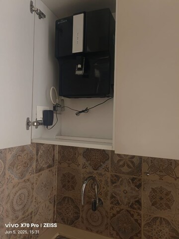 Bathroom in 2 BHK Apartment at Kanakia Silicon Valley, Powai – for Rent