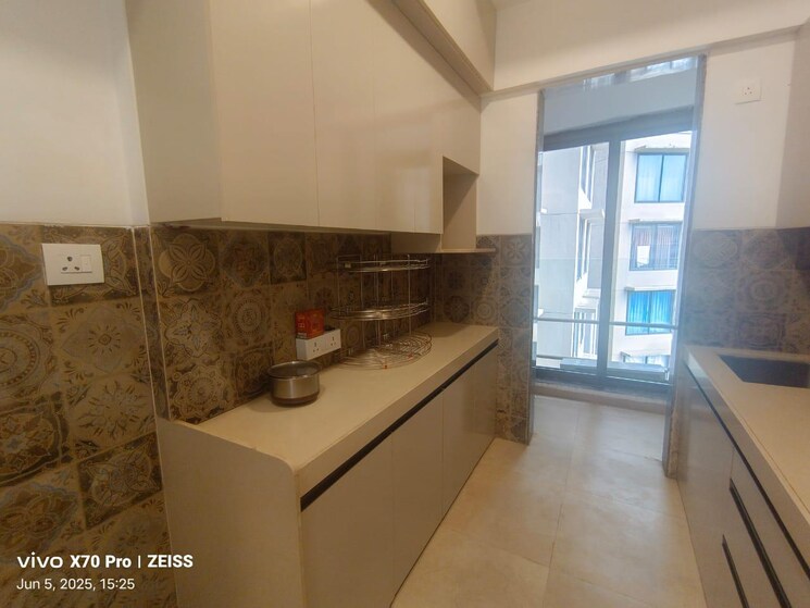 Kitchen, kanakia-silicon-valley 2 Bedroom 669 Sq.Ft. Apartment In Powai Mumbai 8800058