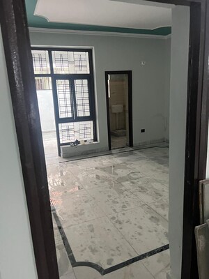 Room in 4 BHK Independent House at Xu 1 Greater Noida – for Sale