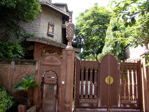 6+ BHK Villa – Exterior View View at Sector 40 - for Sale