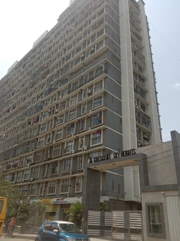 1 BHK Apartment For Rent in Crescent sky Heights, Dahisar East