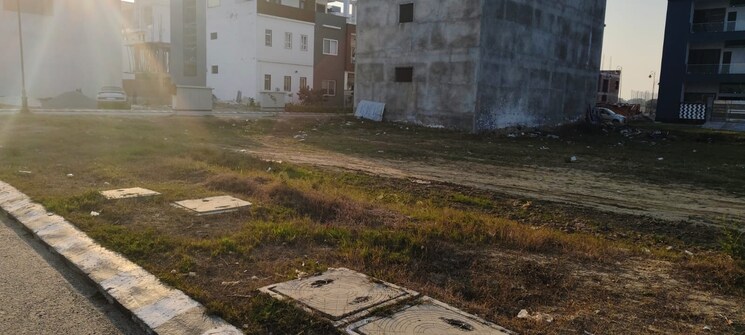 Exterior View, wave-city  162 Sq.Mt. Plot In Wave City Ghaziabad 8800094