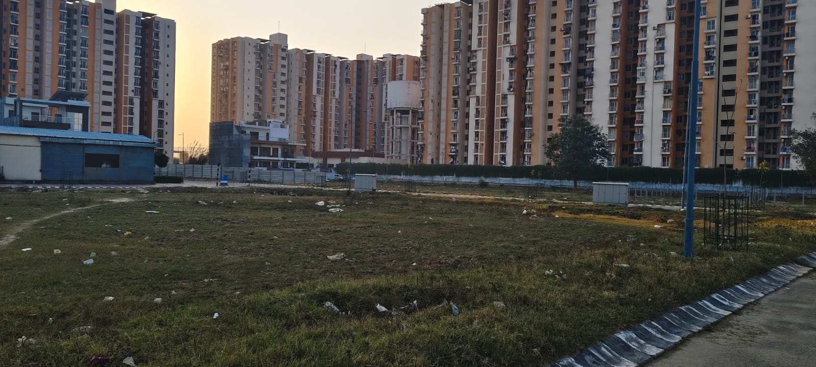 Plot For Sale in Wave City