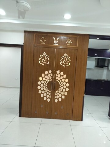 Furnished Amenities in 3 BHK Apartment at Vishnu Vistara, Hi Tech City – for Rent
