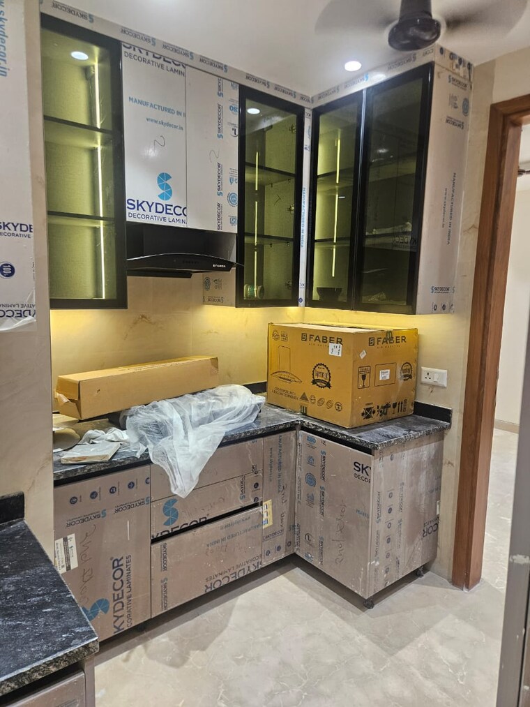 Kitchen, lajpat nagar 4 3 Bedroom 1800 Sq.Ft. Builder Floor In Lajpat Nagar 4 Delhi 8800105